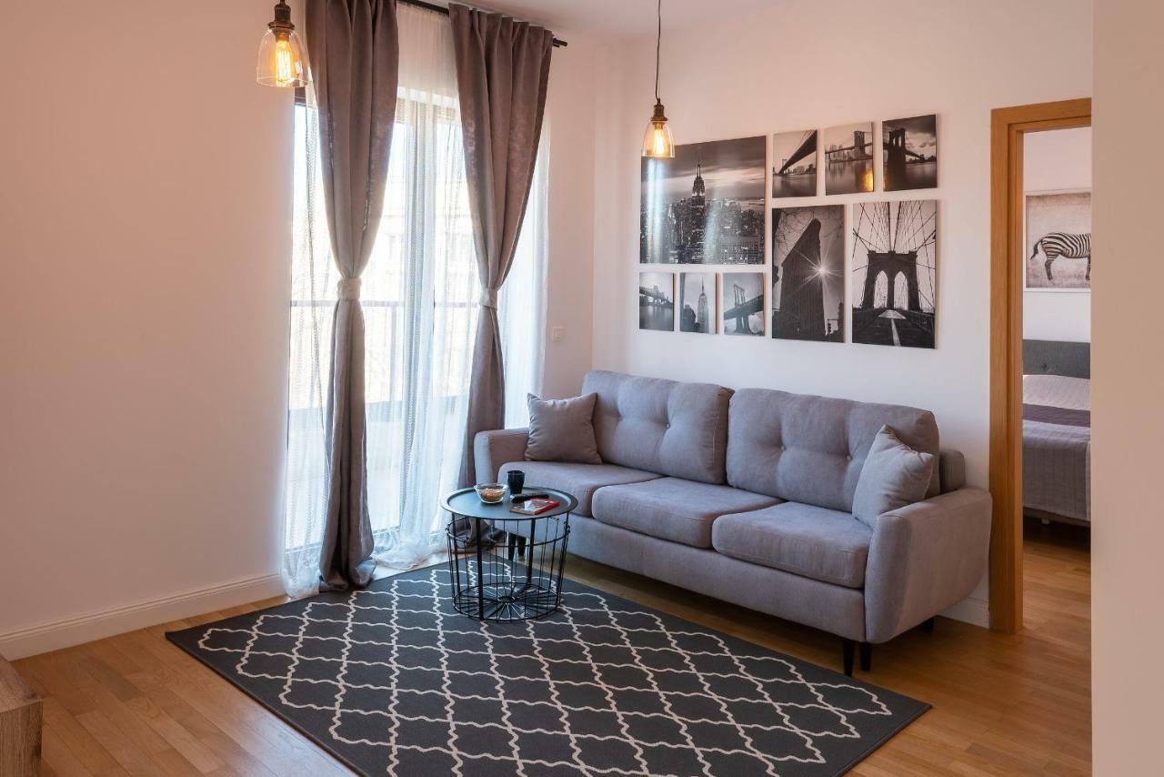 Central Apartment Bucureşti Ngoại thất bức ảnh