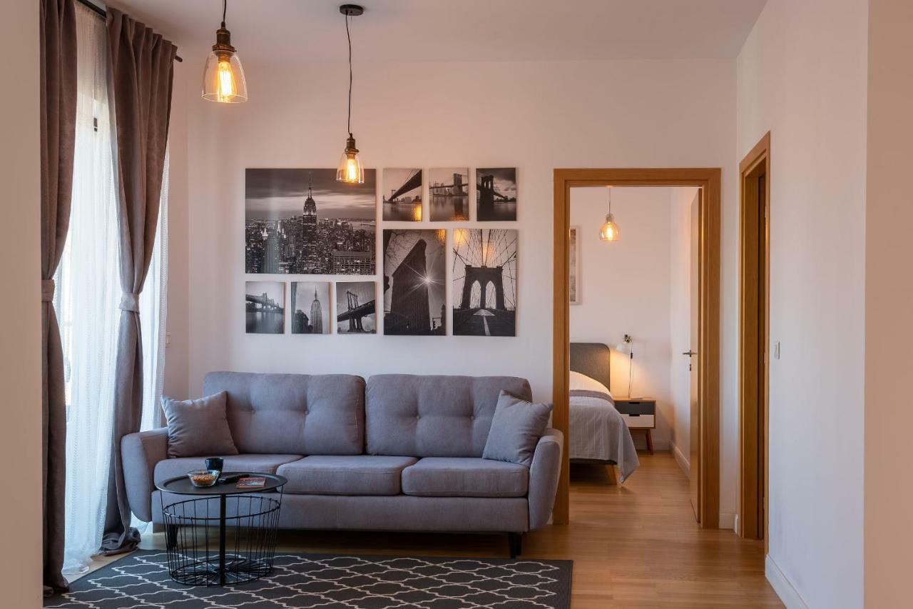 Central Apartment Bucureşti Ngoại thất bức ảnh